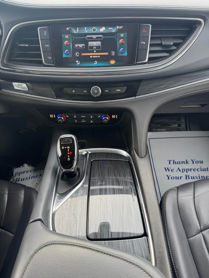 Buick SUV Enclave Essence